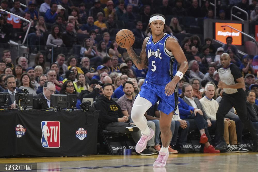 并在社区中 并在社区中